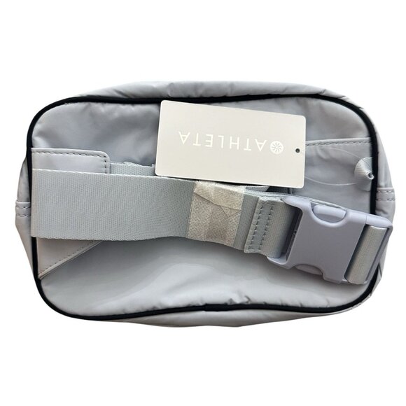 NWT Athleta All About Tipping Large Belt Bag $55 Light Blue Travel Gym Storage - Picture 3 of 7